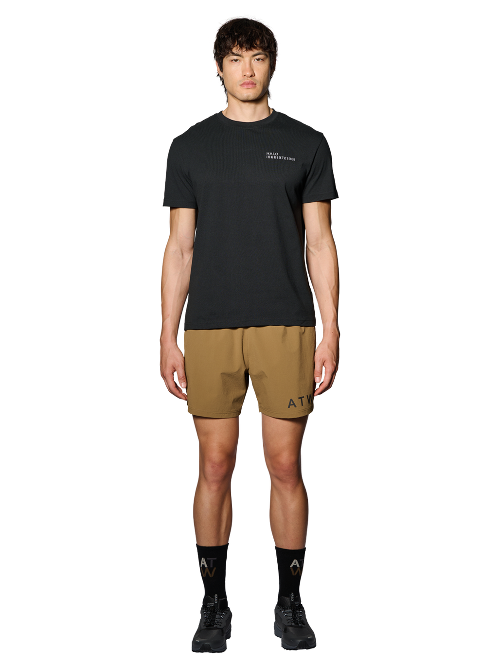 HALO SHORTS, KANGAROO, model