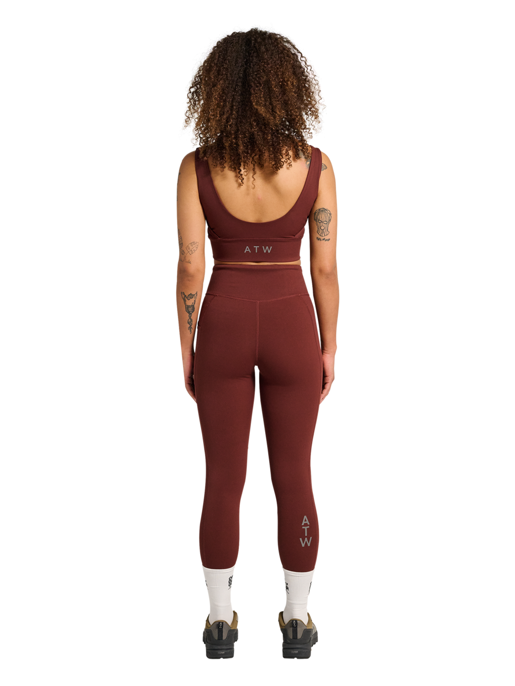 HALO WOMEN TRAINING BRA, BITTER CHOCOLATE, model