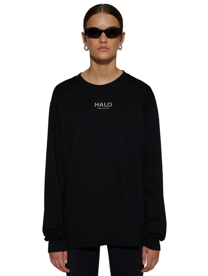 HALO GRAPHIC L/S T-SHIRT 01, BLACK, model