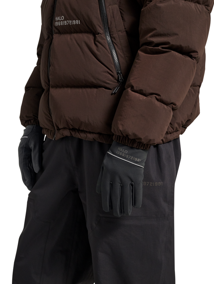 HALO SOFTSHELL GLOVE, BLACK, model