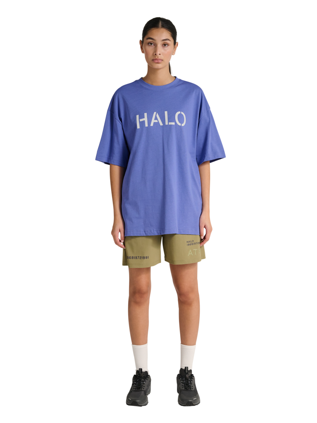 HALO UNIFORM BOXY T-SHIRT, BAJA BLUE, model