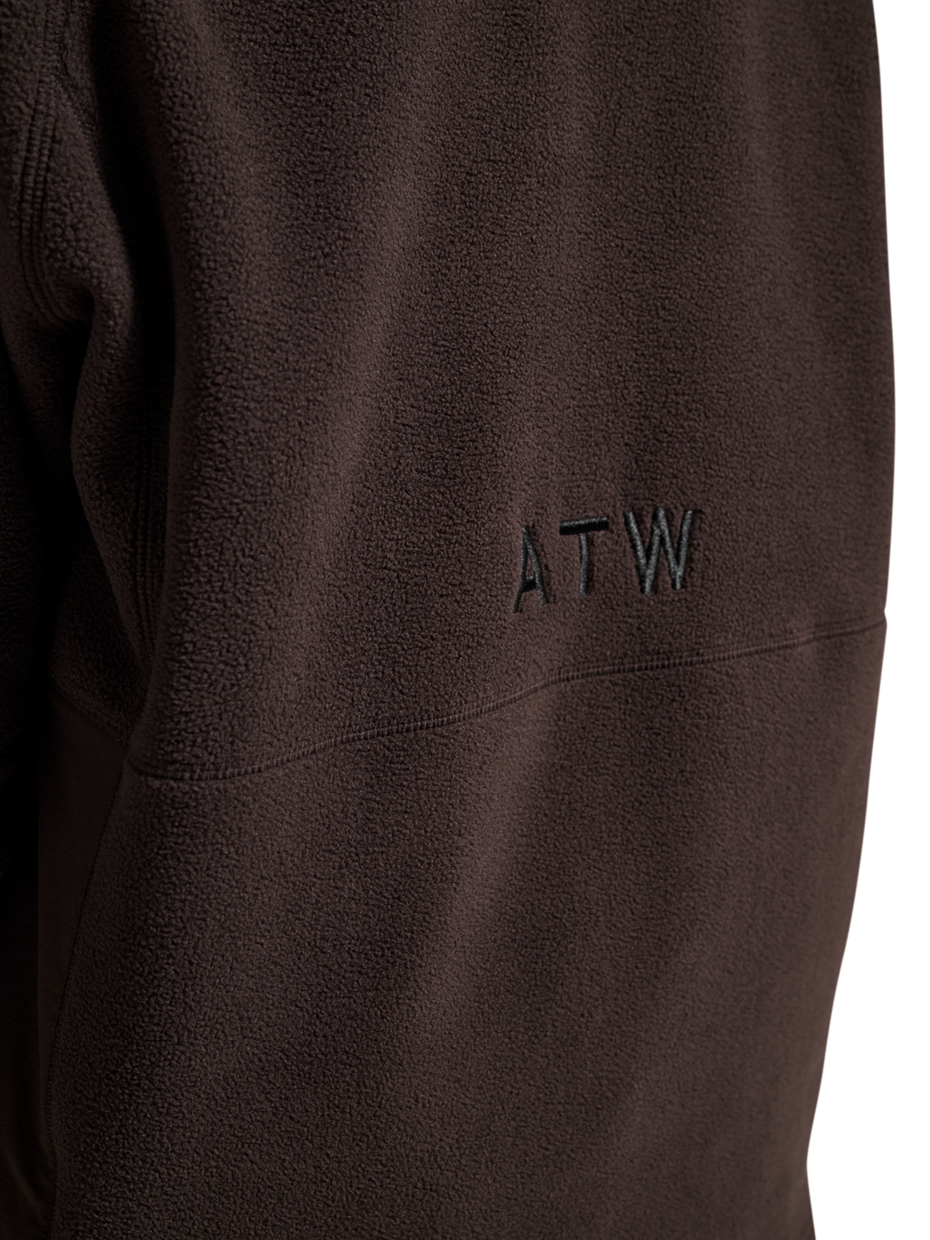 HALO TEDDYFLEECE PULLOVER, CHOCOLATE TORTE, model