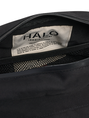HALO WASH BAG, BLACK, packshot