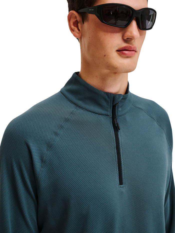 HALO SORONA HALF ZIP, DARK SLATE, model