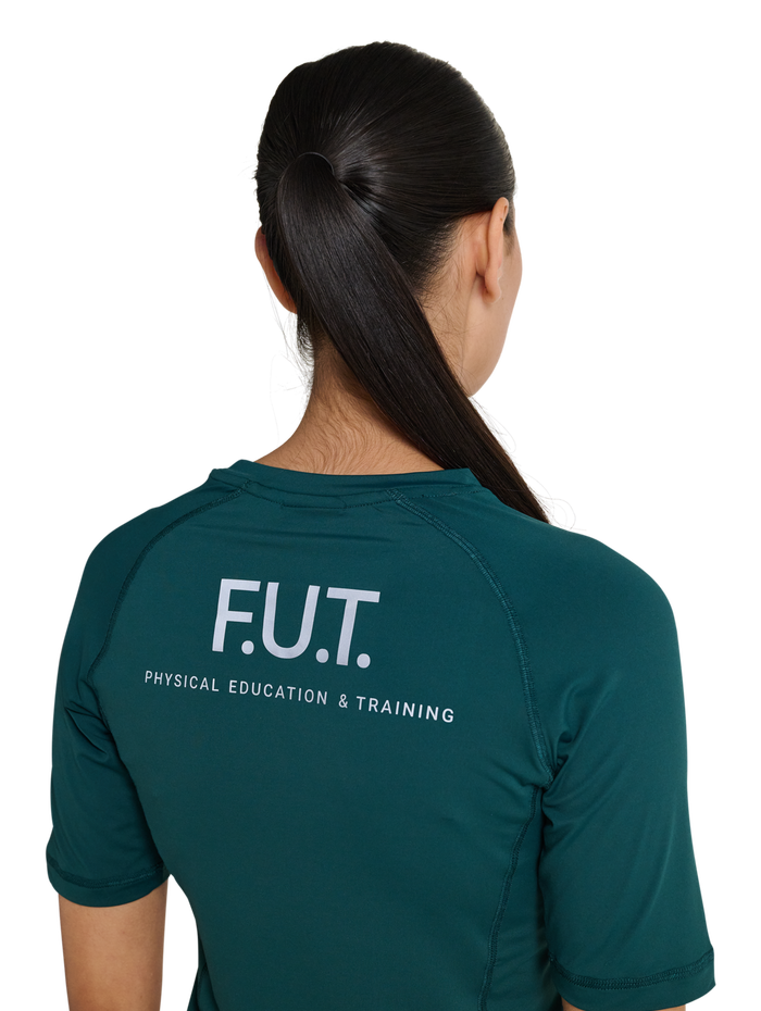 HALO WOMEN DIVISION T-SHIRT, SEA MOSS, model