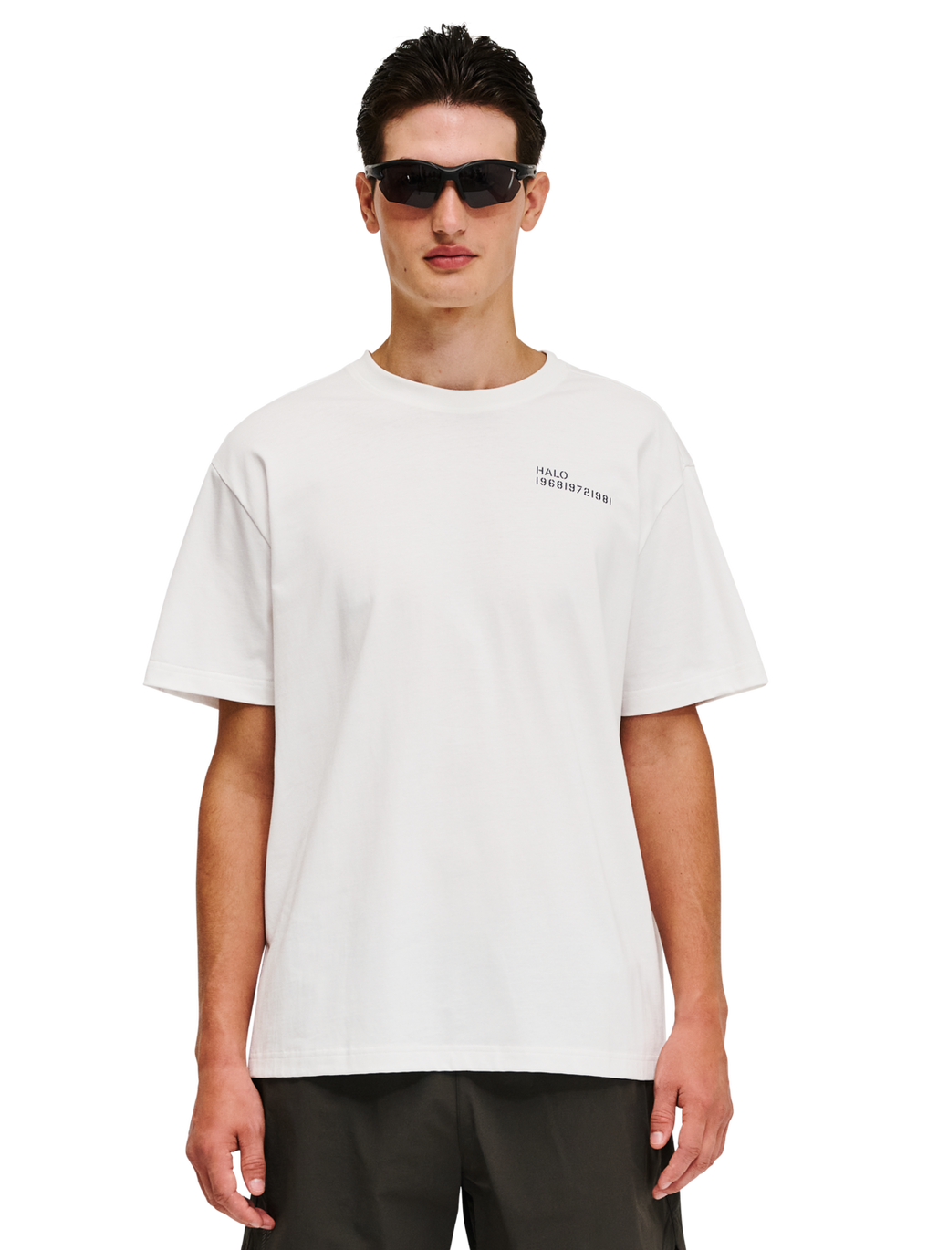 HALO GRAPHIC T-SHIRT 04, MARSHMALLOW, model