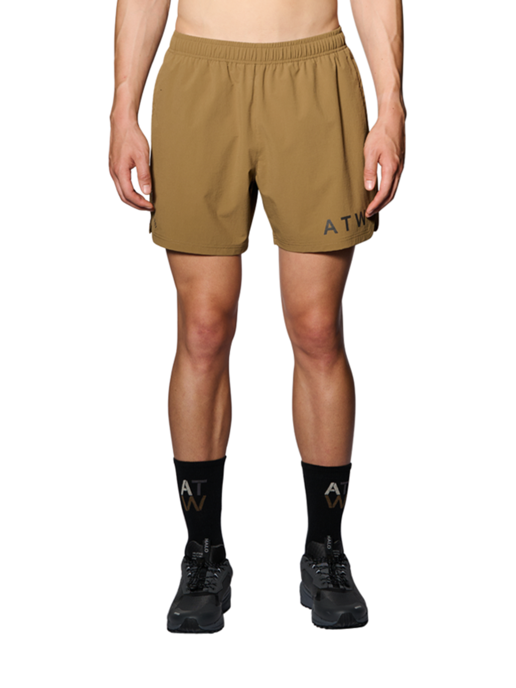 HALO SHORTS, KANGAROO, model