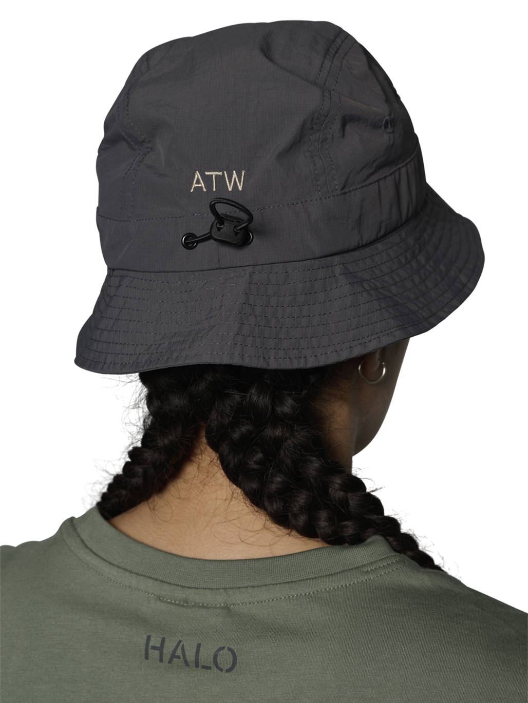 HALO BUCKET HAT NYLON, RAVEN, model