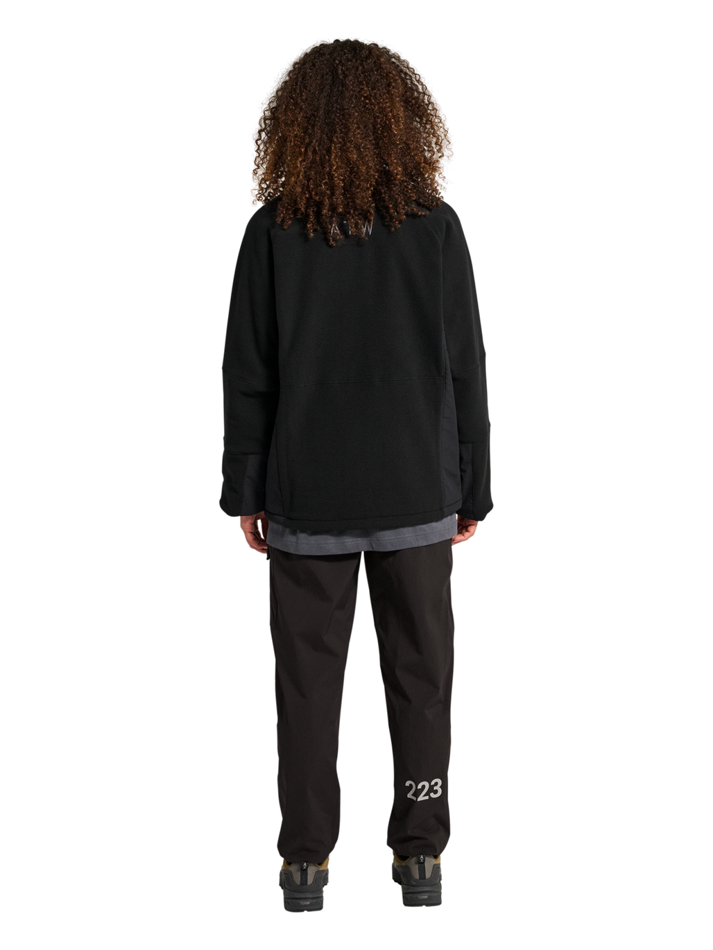 HALO WINDPROOF TEDDYFLEECE JACKET, BLACK, model