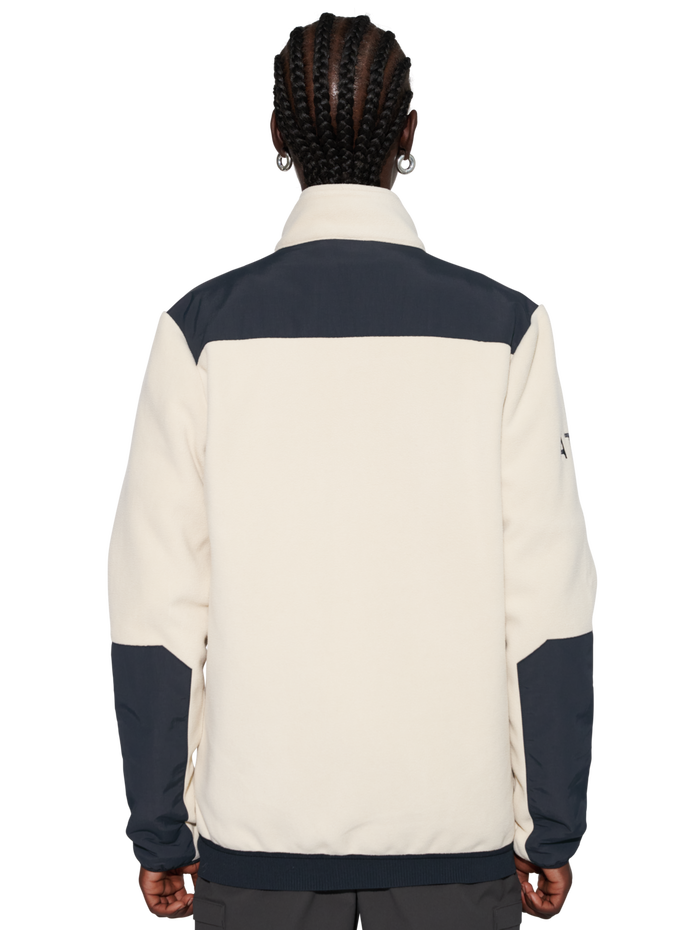 HALO BLOCKED ZIP FLEECE, OYSTER GRAY, model