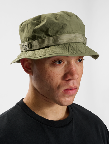 HALO RIBSTOP BUCKET HAT, IVY GREEN, model
