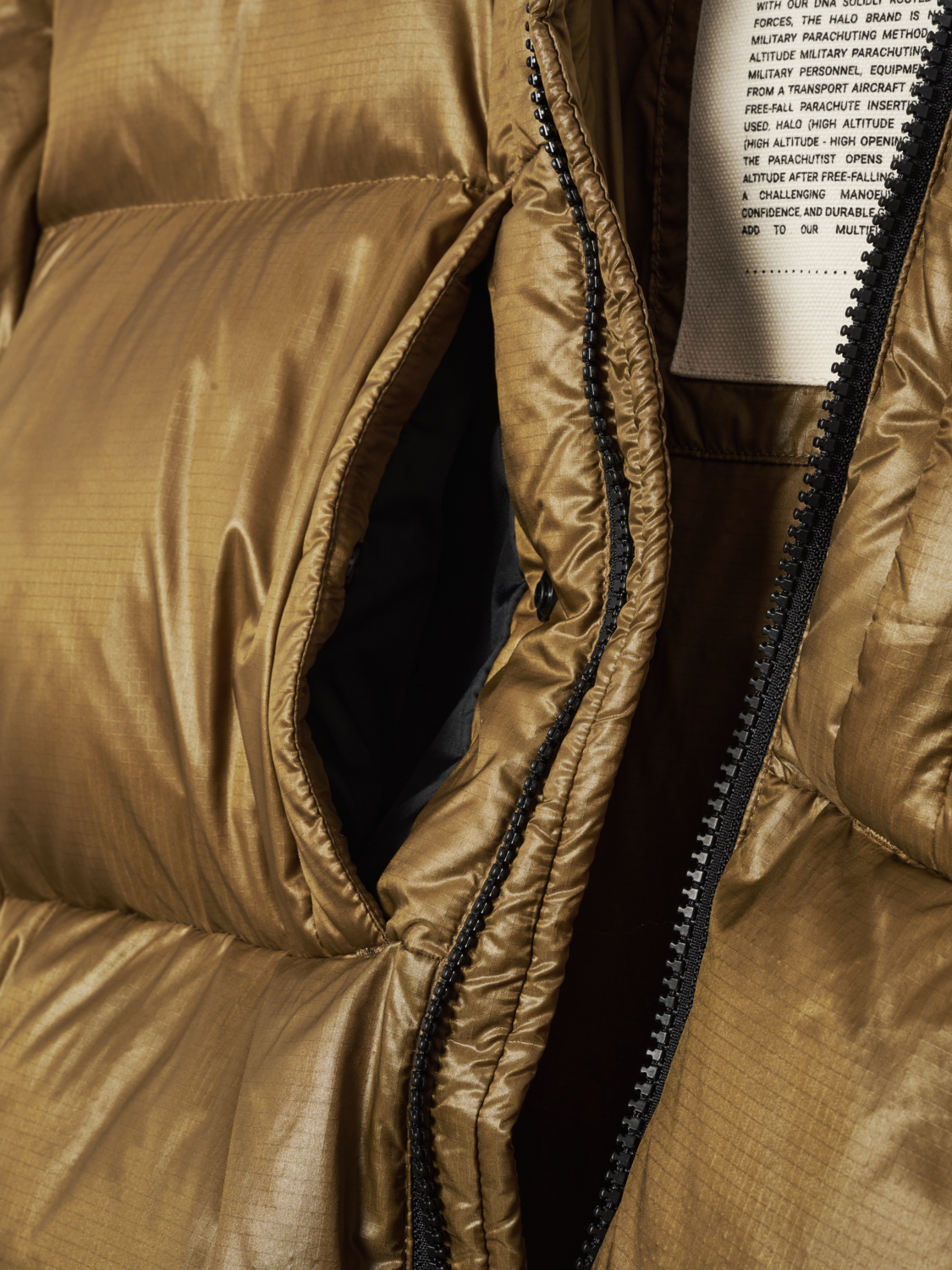 HALO HALO TROOPER DOWN JACKET - KANGAROO | newlinehalo.com