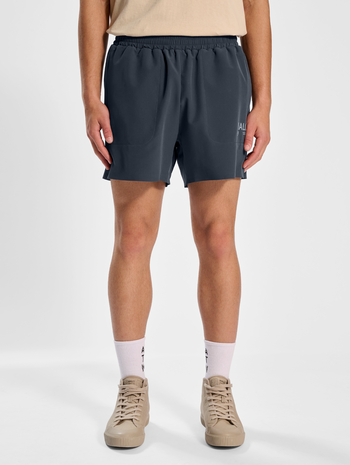 HALO 2-IN-1 TRAINING SHORTS, EBONY, model