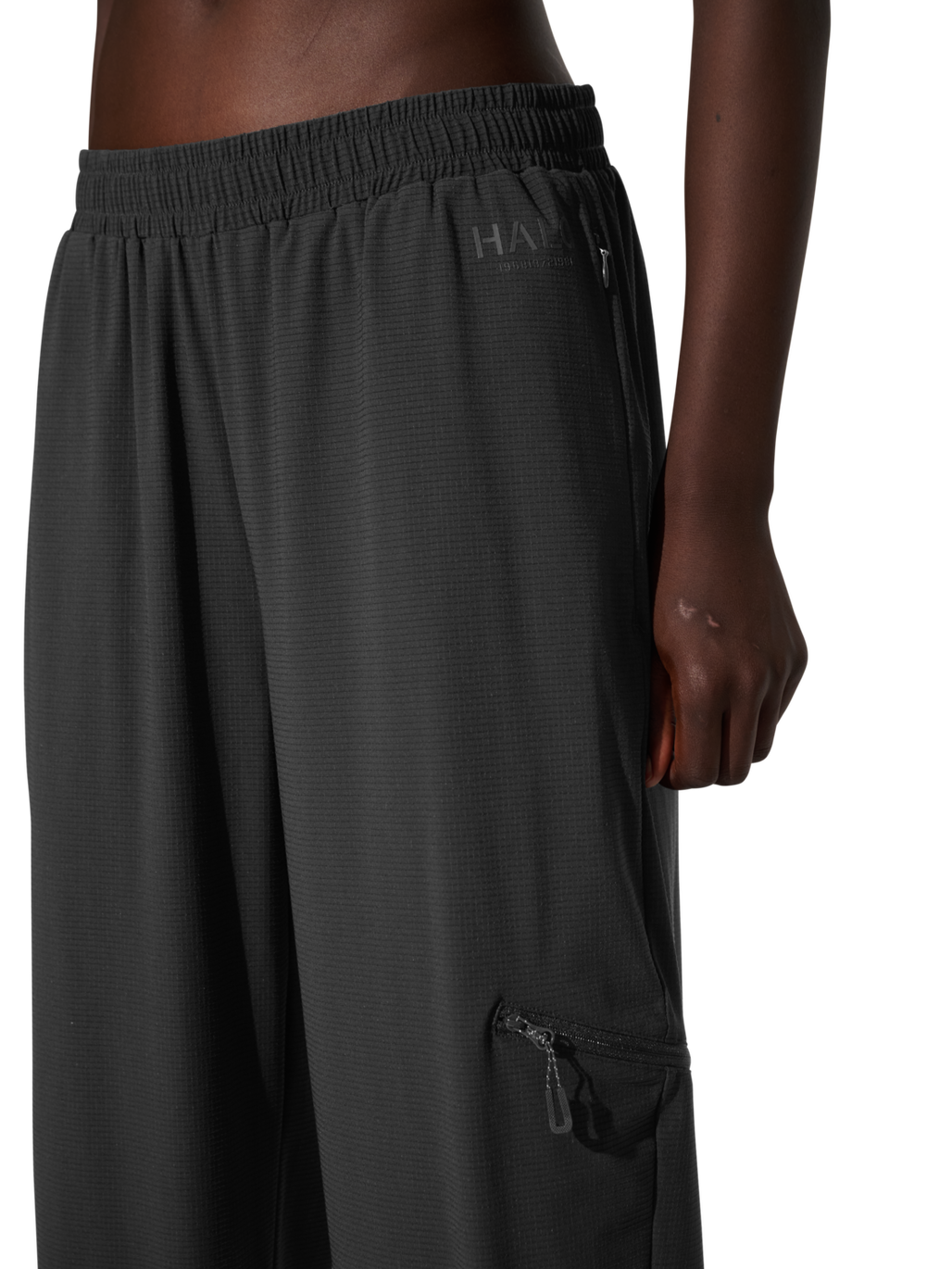 HALO AIRBORNE PANTS, BLACK, model