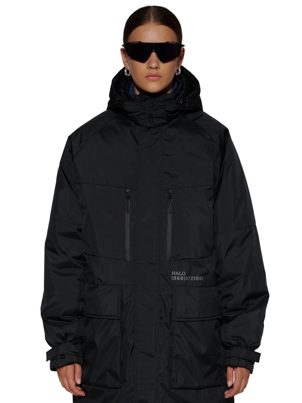 HALO SHIELD THERMOLITE PARKA, BLACK, model