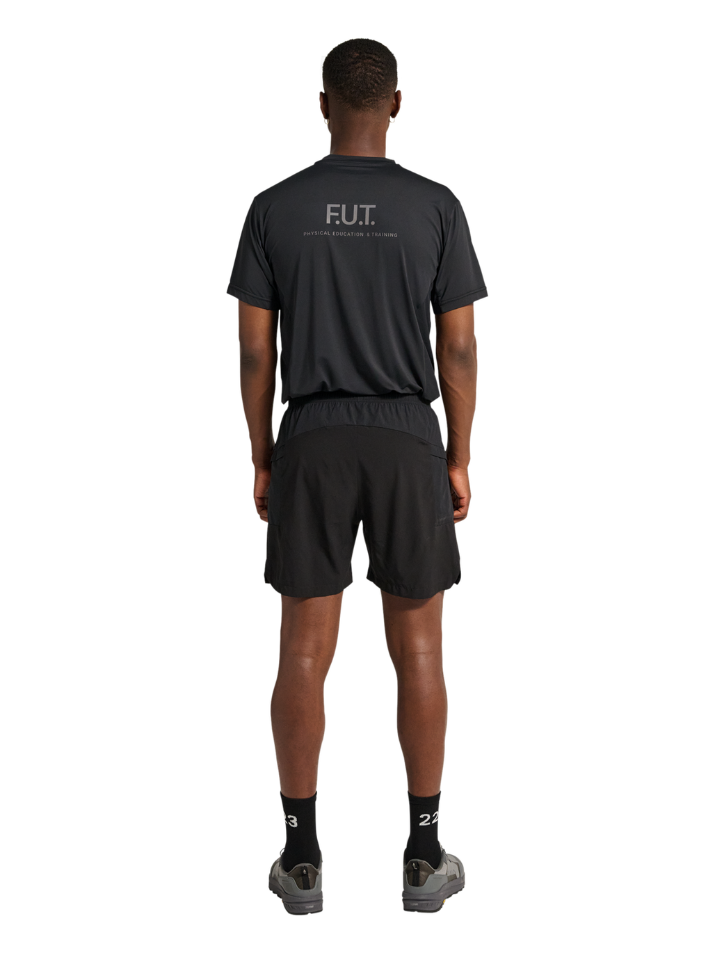 HALO SCOUT SHORTS, BLACK, model