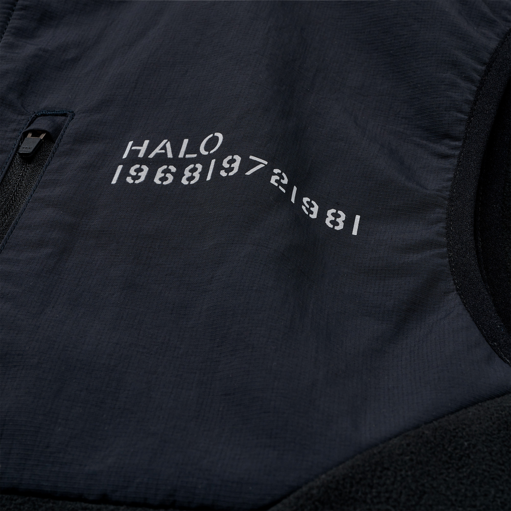 HALO BLOCKED FLEECE VEST, BLACK, packshot