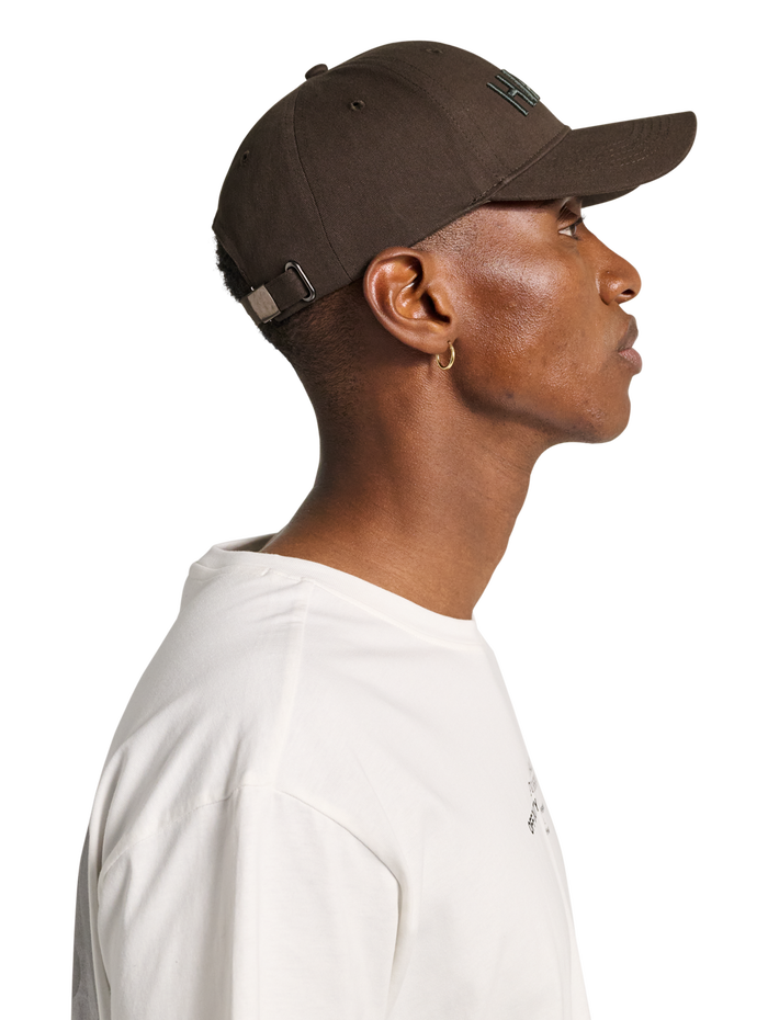 HALO UNIFORM CAP, RAVEN, model