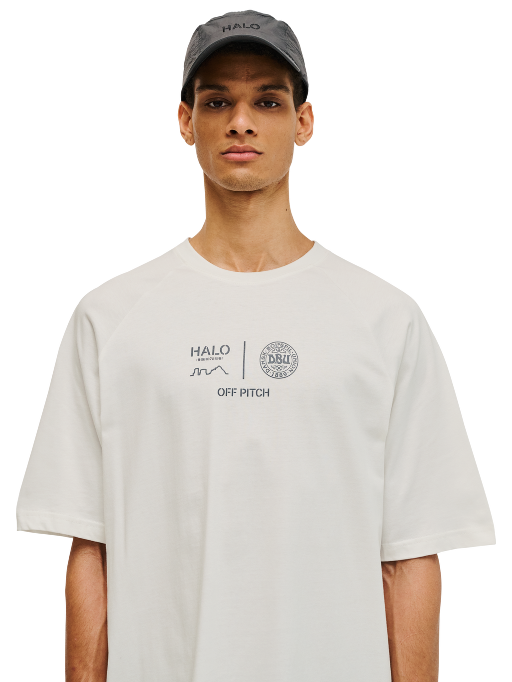 HALO DBU BOXY T-SHIRT, MARSHMALLOW, model