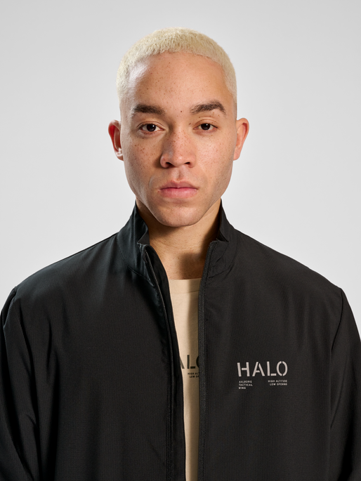 HALO TECH JACKET, BLACK, model