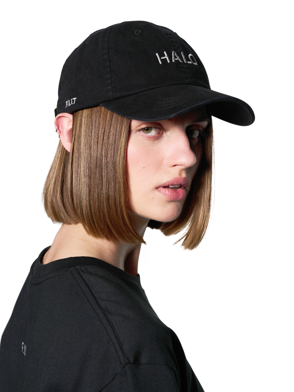 HALO CAP, BLACK, model