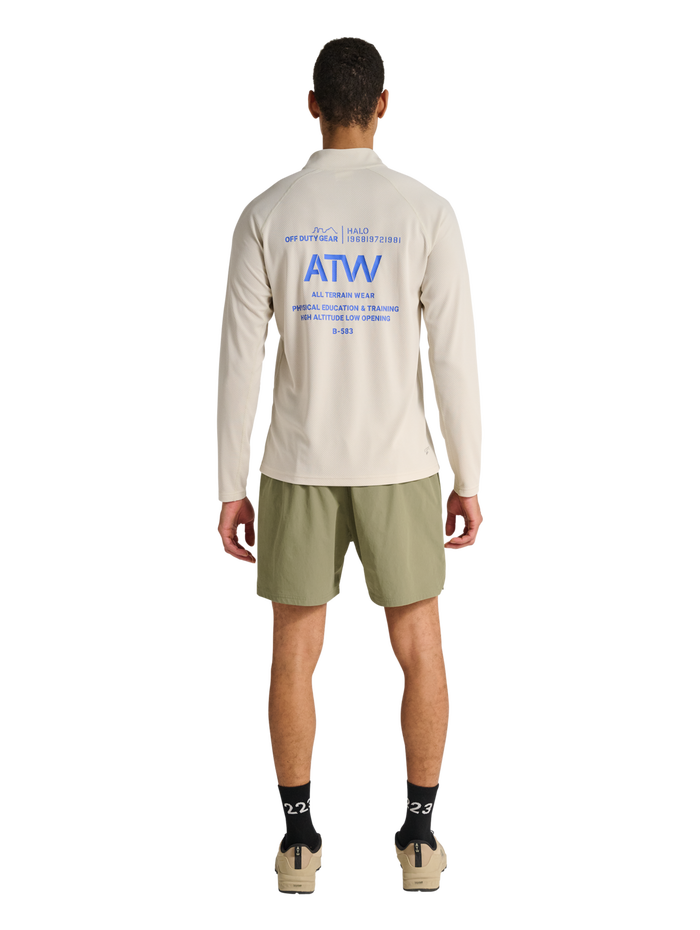 HALO SHORTS, MERMAID, model