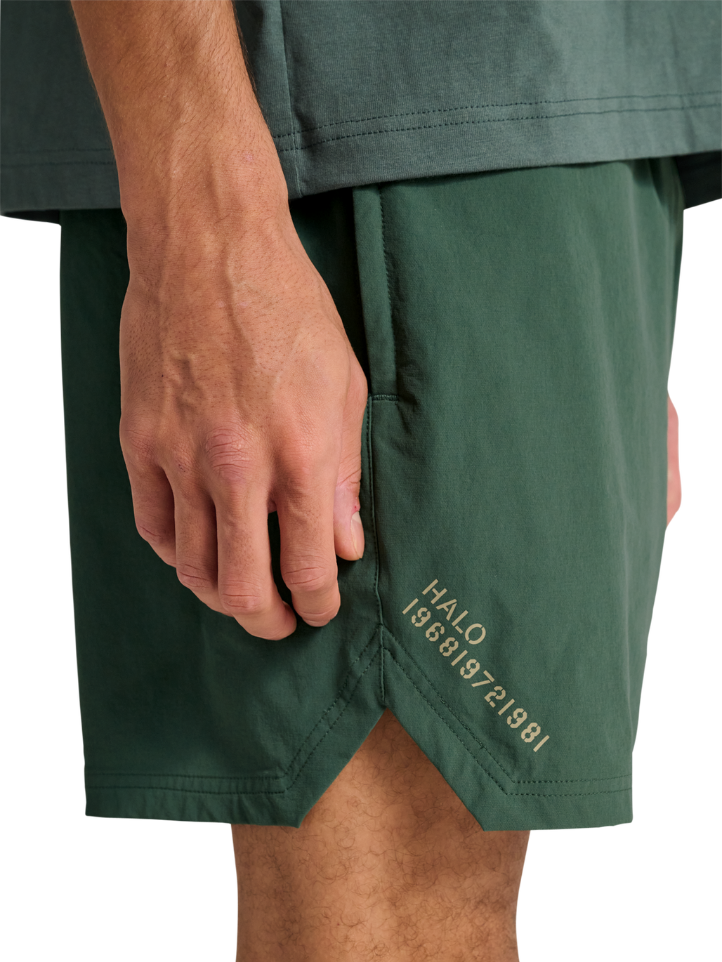 HALO SHORTS, GARDEN TOPIARY, model