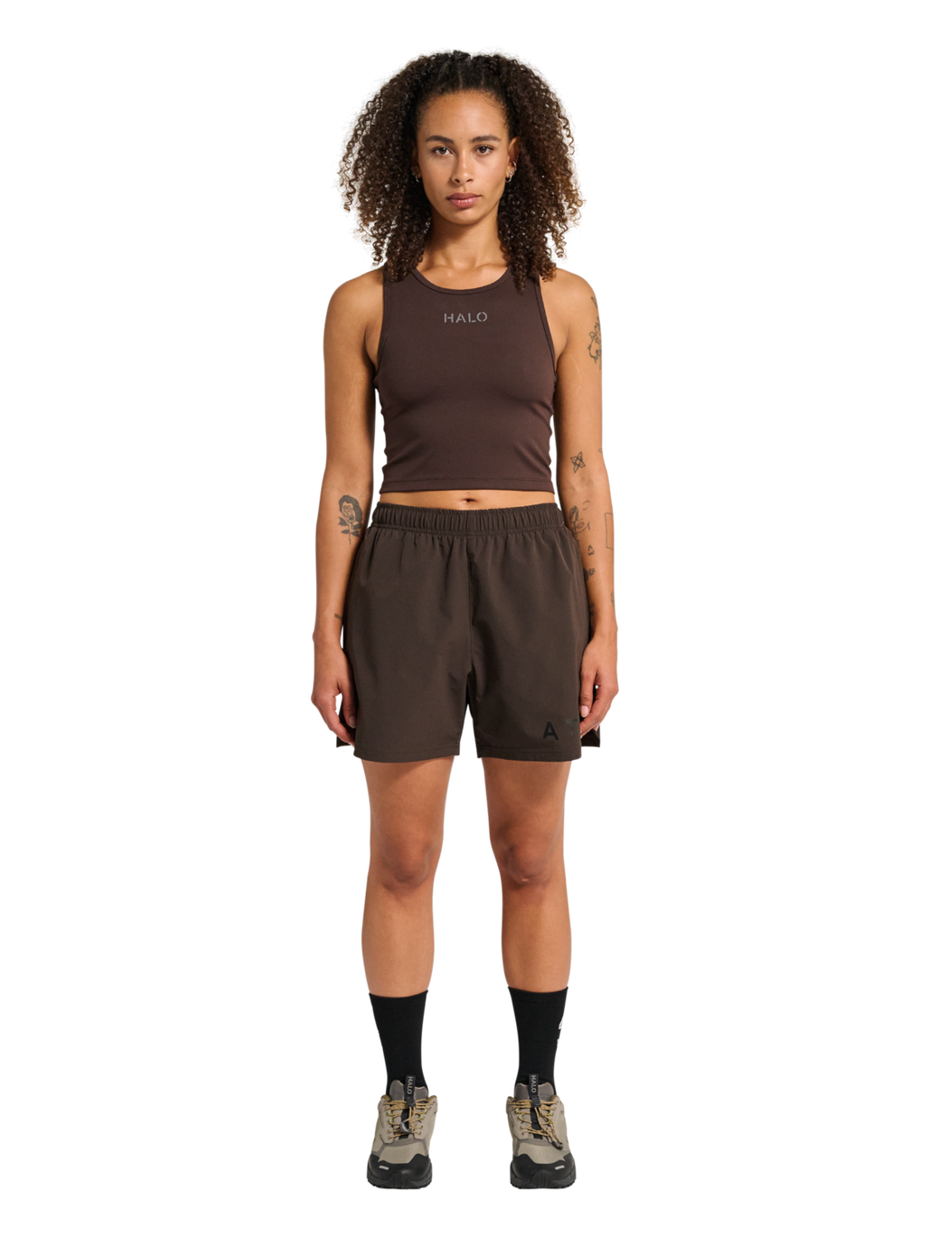 HALO SHORTS, CHOCOLATE TORTE, model
