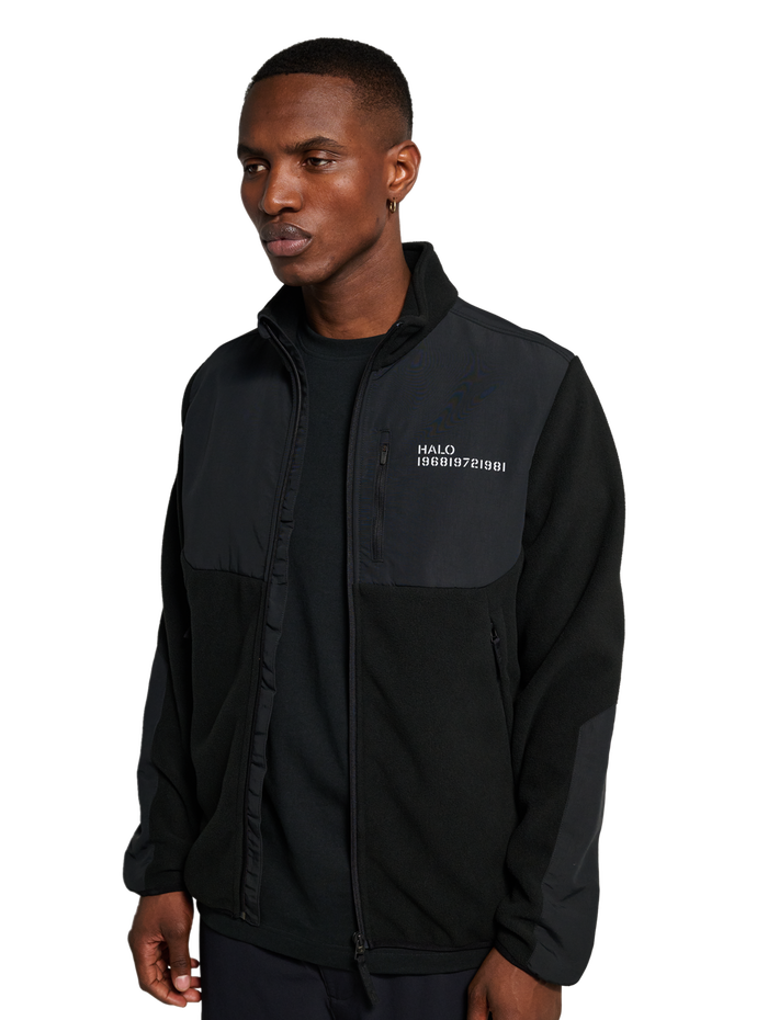 HALO BLOCKED ZIP FLEECE, BLACK, model