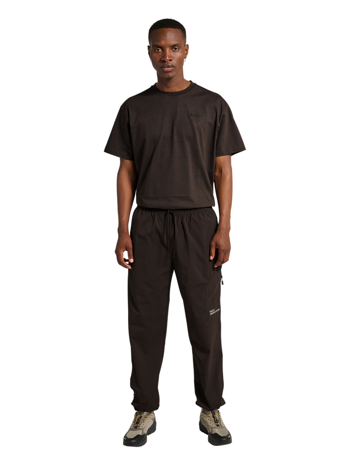 HALO STEEL RELAXED PANTS, CHOCOLATE TORTE, model