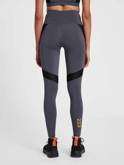 HALO WOMENS TRAINING TIGHTS, BLACKENED PEARL, model