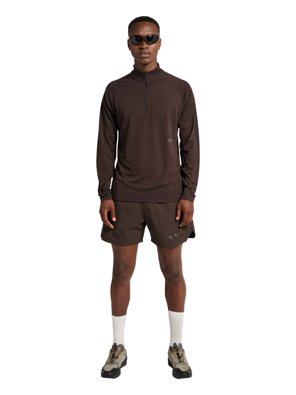 HALO SORONA HALF ZIP, CHOCOLATE TORTE, model
