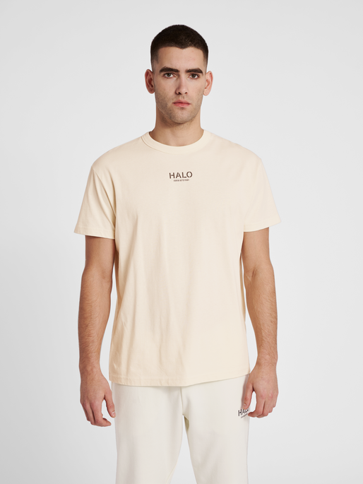 HALO UNDYED TEE, UNDYED, model