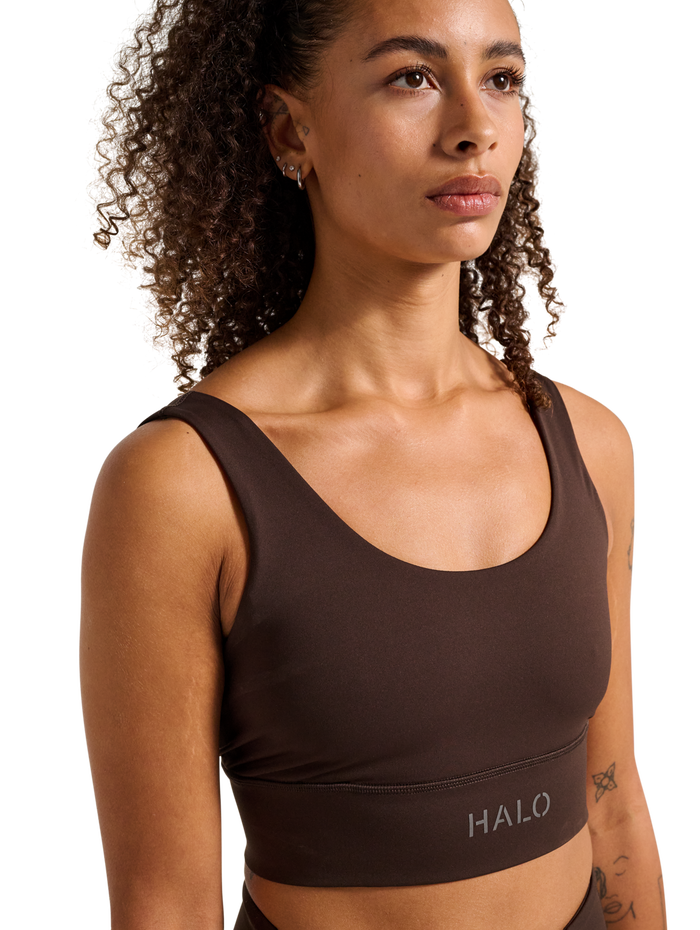 HALO WOMEN TRAINING BRA, CHOCOLATE TORTE, model