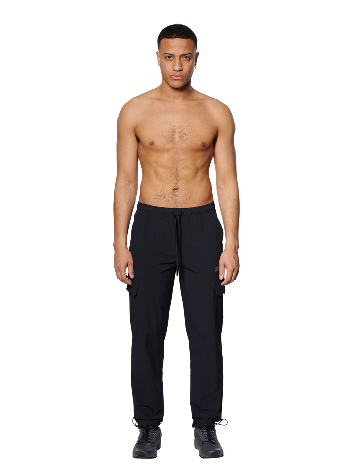 HALO TRAIL PANTS, BLACK, model