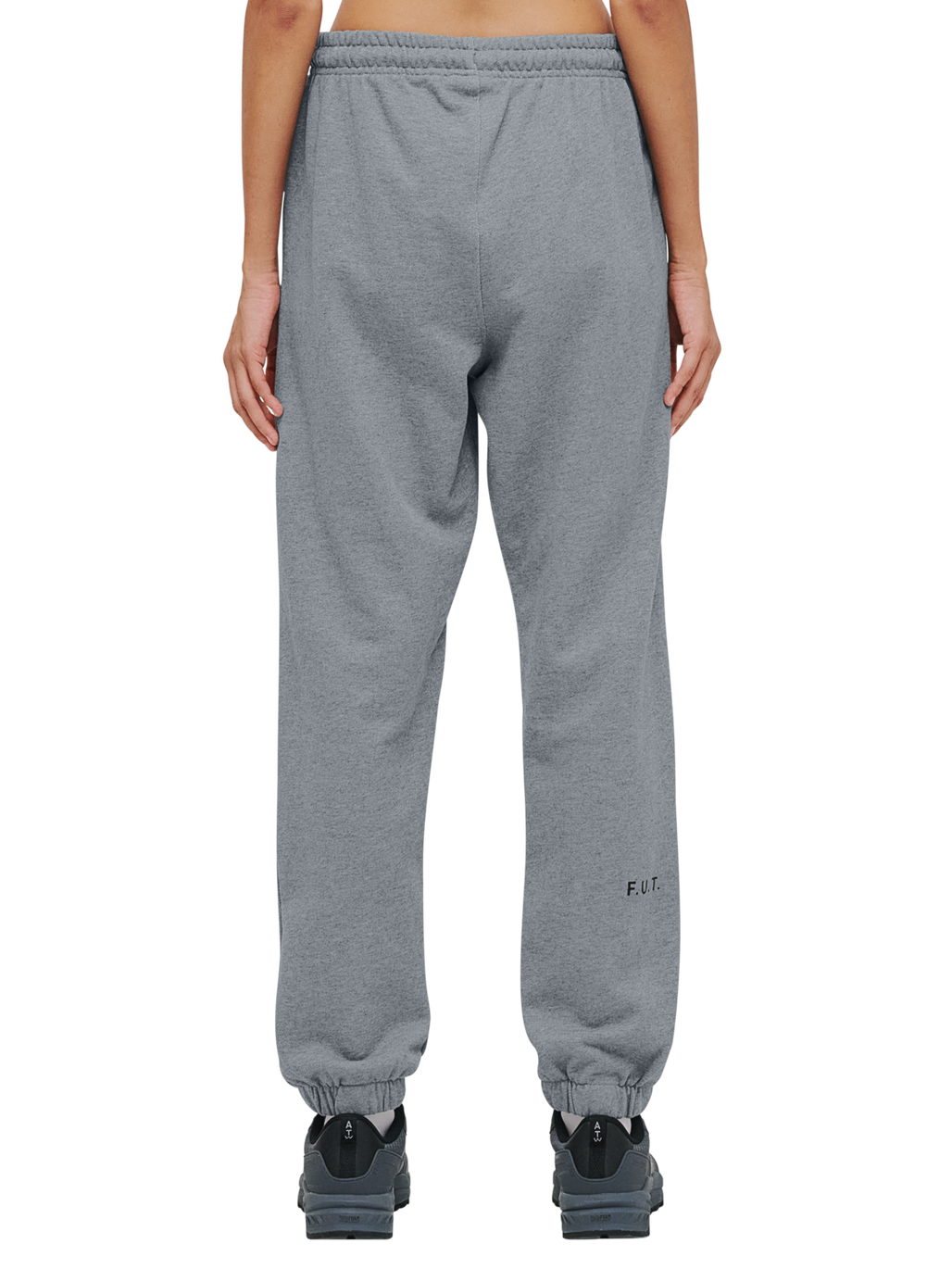 HALO ESSENTIAL SWEATPANTS
