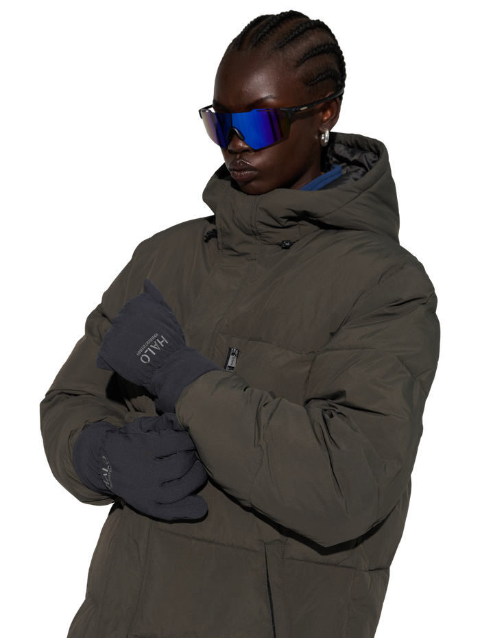 HALO GLOVE, BLACK, model