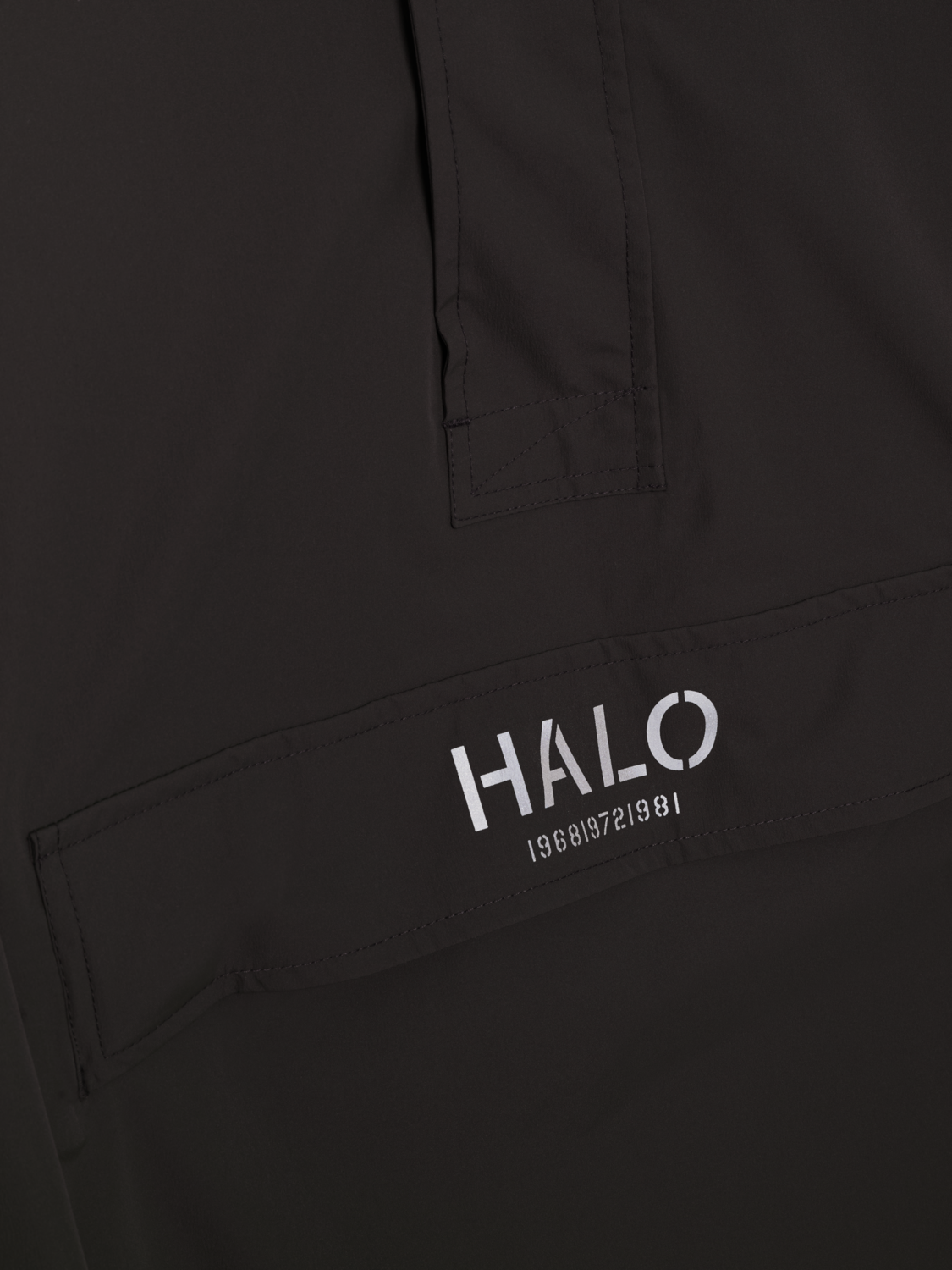 HALO RAINCOVER, AFTER DARK, packshot