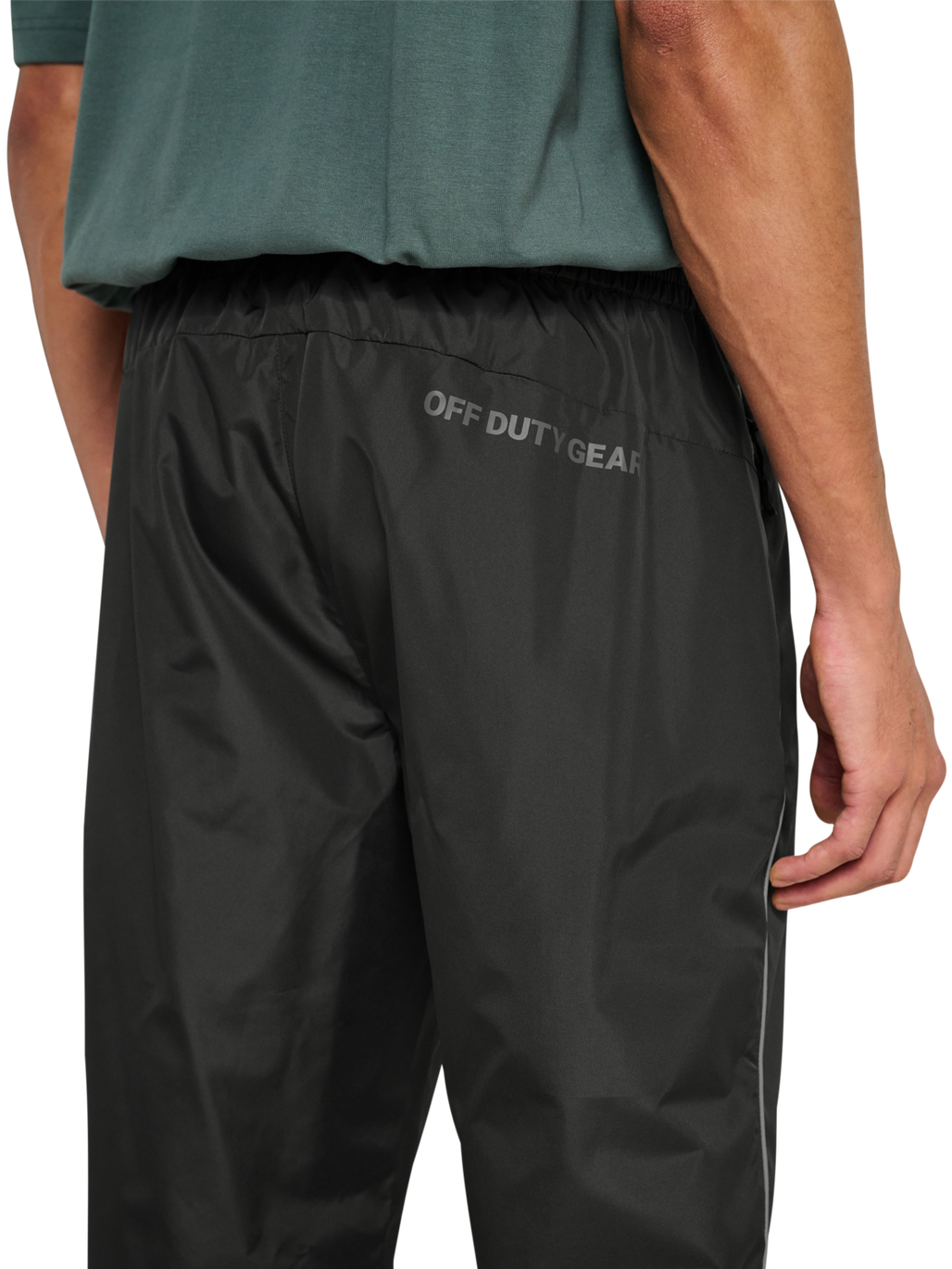 HALO STEEL TRACKSUIT PANTS, RAVEN, model