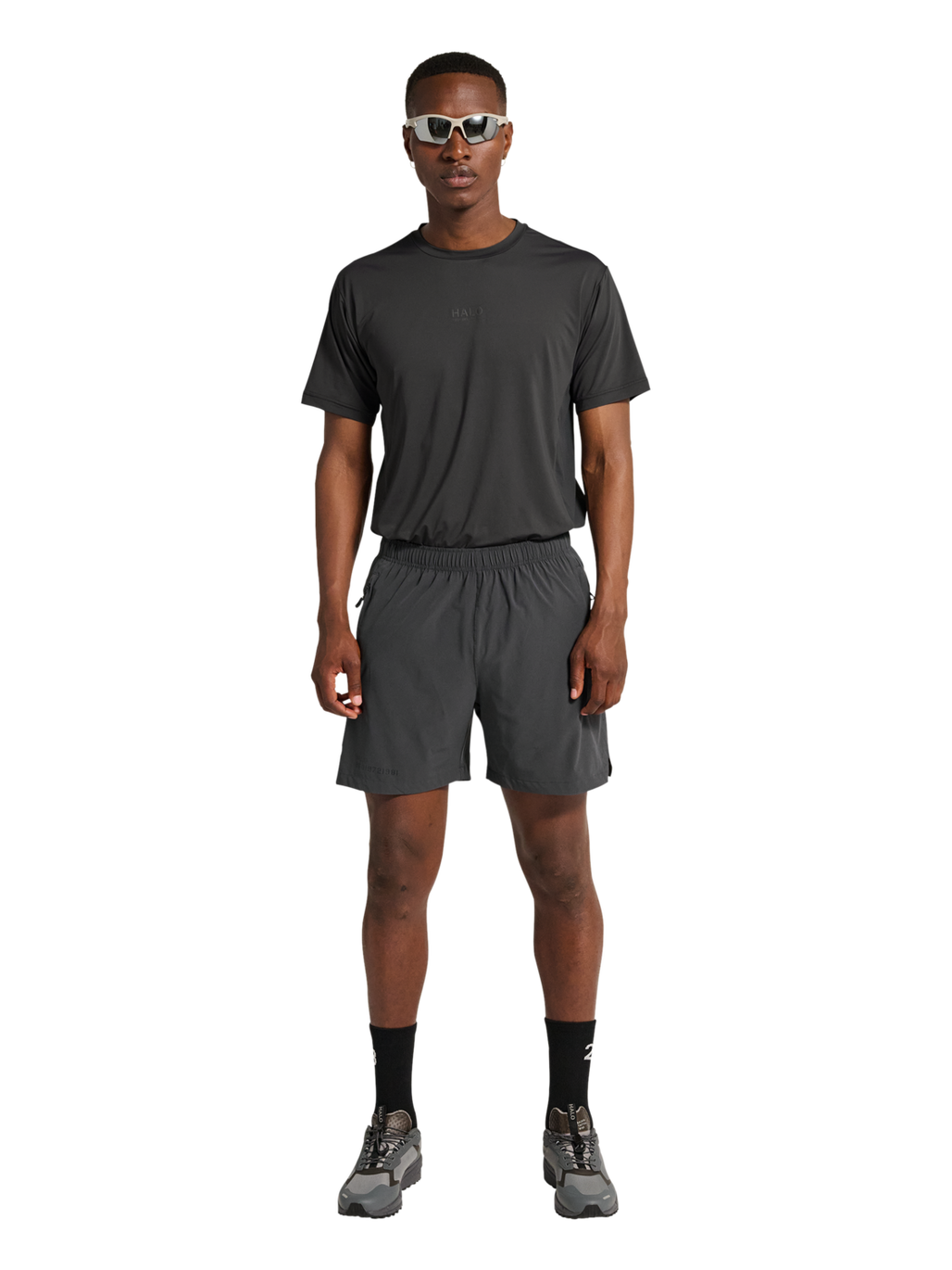 HALO SCOUT SHORTS, ASPHALT, model