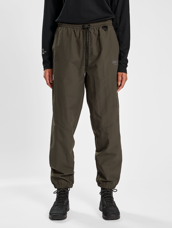 HALO COMBAT PANTS, MAJOR BROWN, model