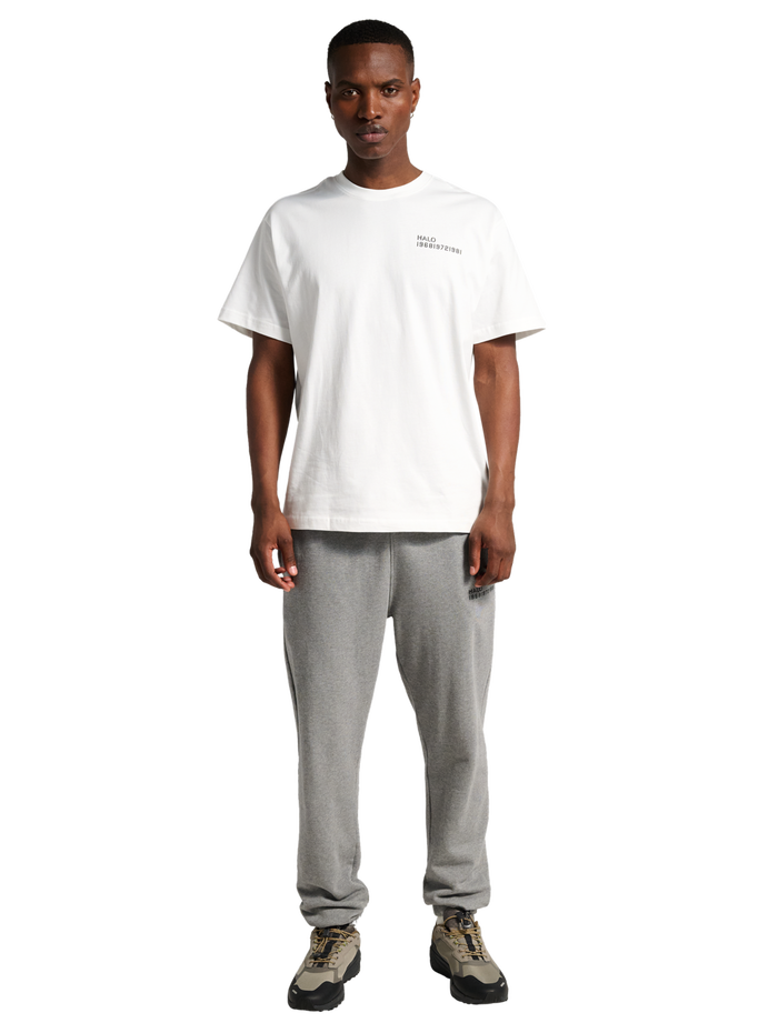 HALO ESSENTIAL T-SHIRT, BRIGHT WHITE, model