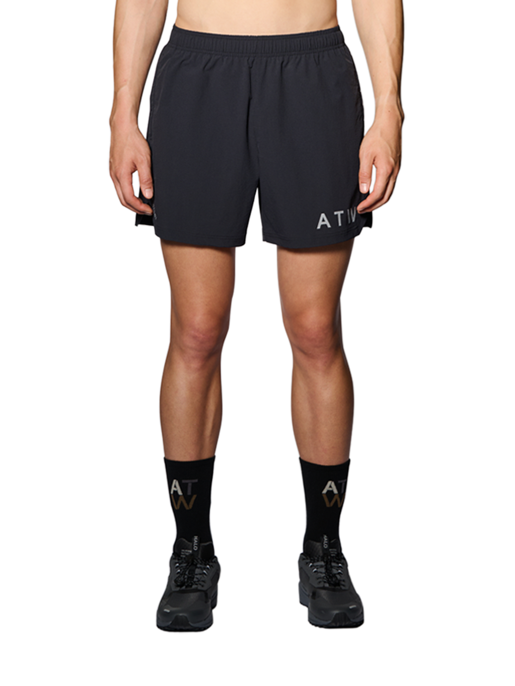 HALO SHORTS, BLACK, model