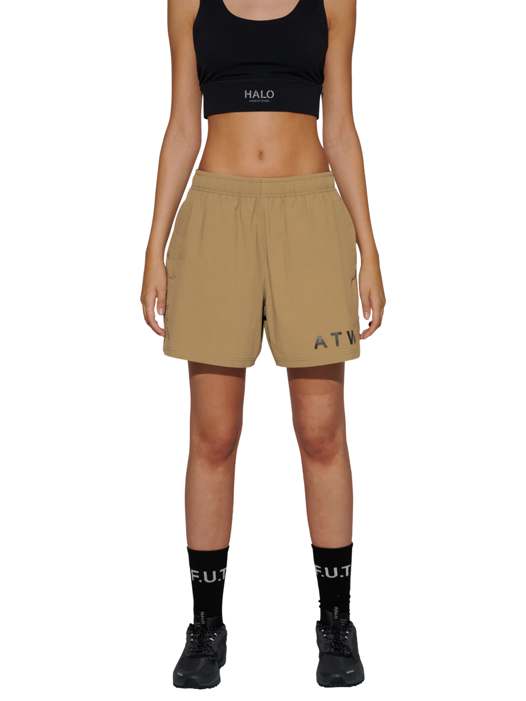 HALO SHORTS, KANGAROO, model