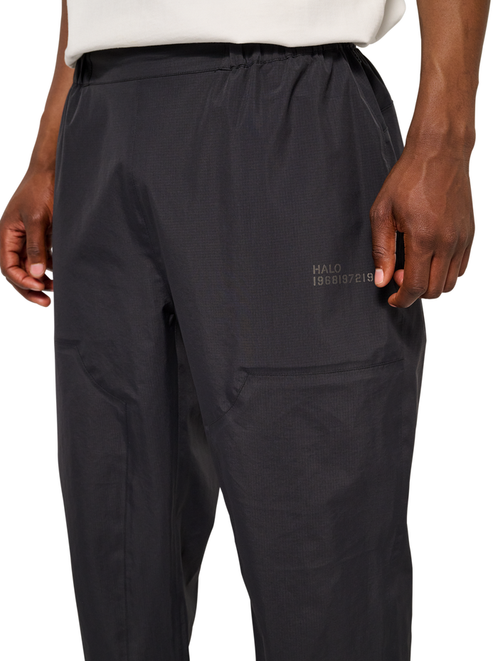 HALO GHOST SHELL PANTS, BLACK, model