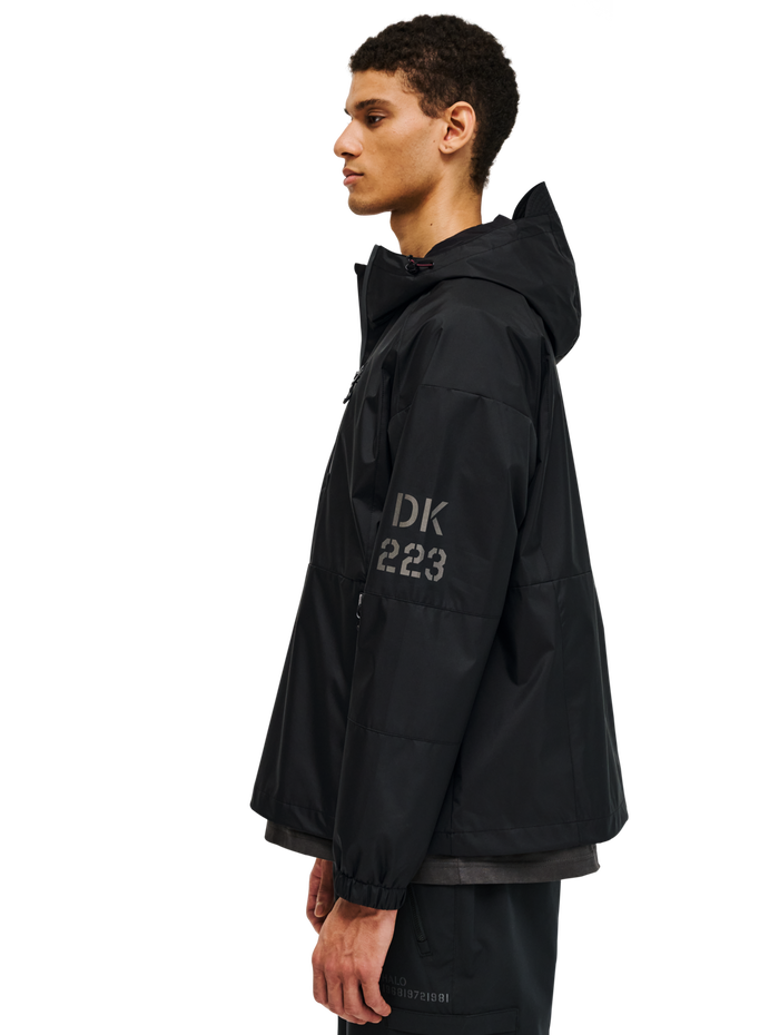 HALO DBU  DEFENSE ANORAK, BLACK, model