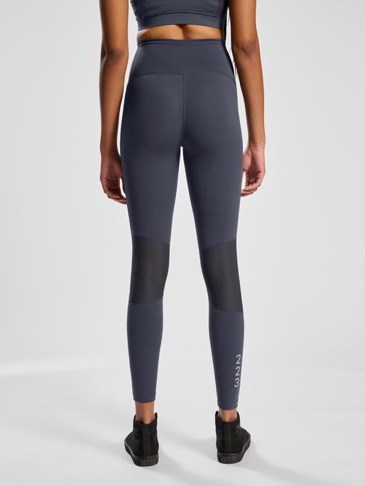 HALO WOMENS HIGHRISE TIGHTS, EBONY, model