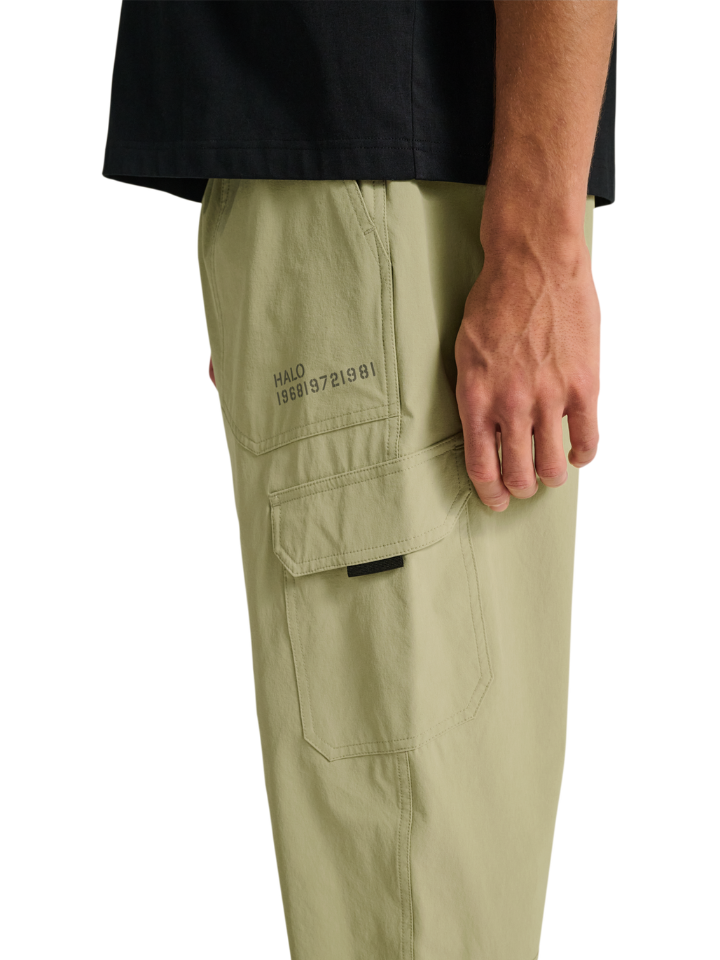 HALO TRAIL PANTS, ELM, model