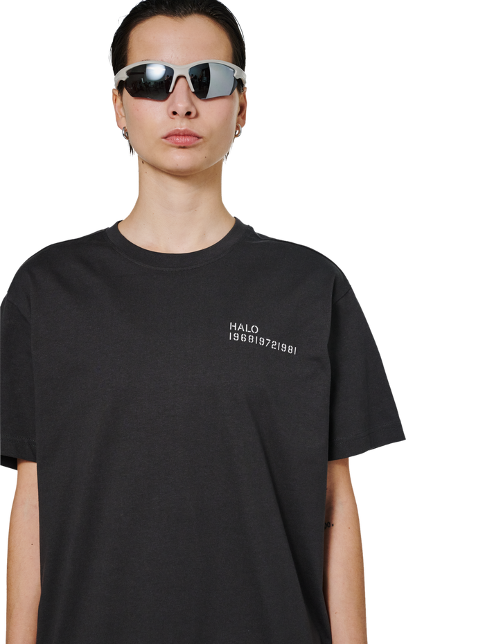 HALO GRAPHIC T-SHIRT 04, RAVEN, model