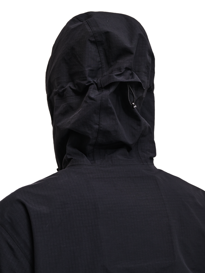 HALO ASSET JACKET, BLACK, model